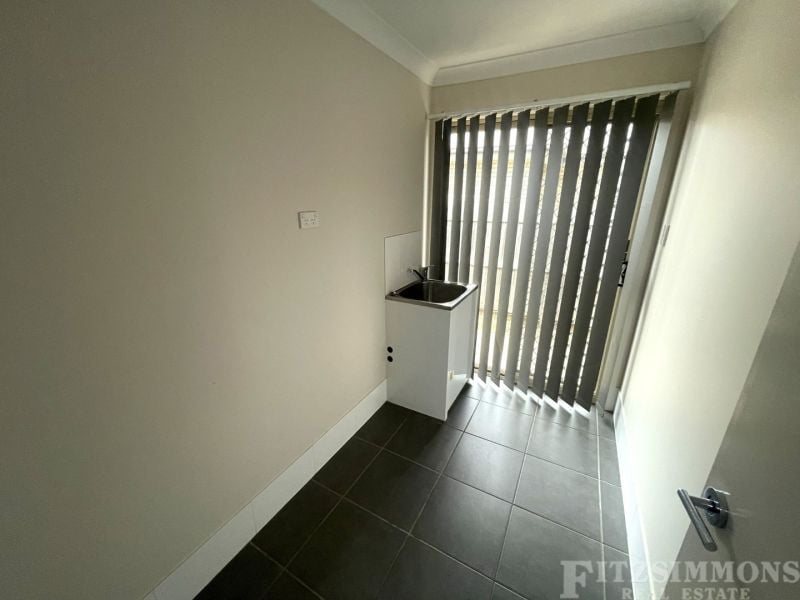 70 Gosden Drive, Dalby, Dalby - Thumbnail 8