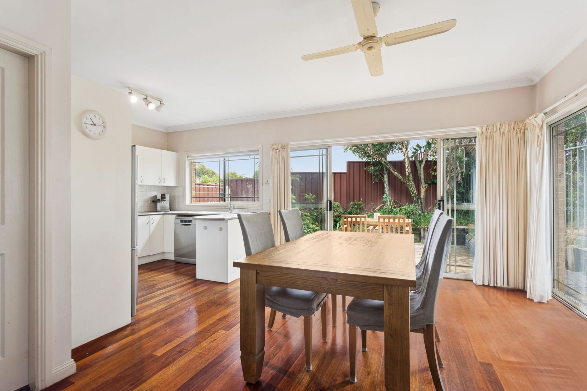 Pagewood, Pagewood, Pagewood - Thumbnail 3