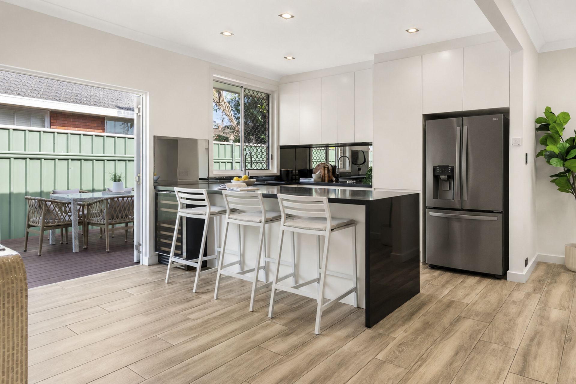 4/9 Solander Street, Monterey NSW