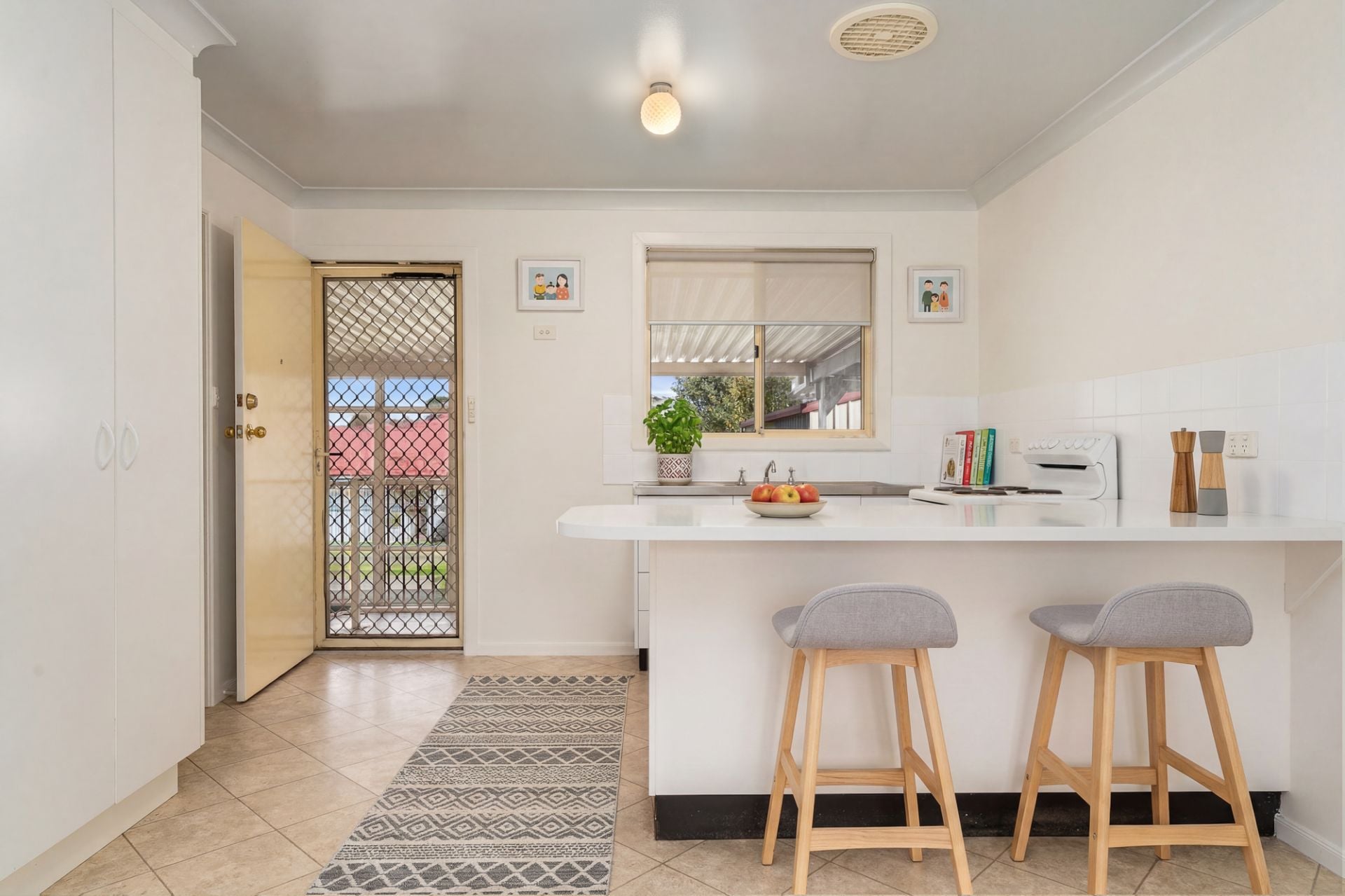 6 Rosewood Avenue Orange NSW, Orange - Thumbnail 3