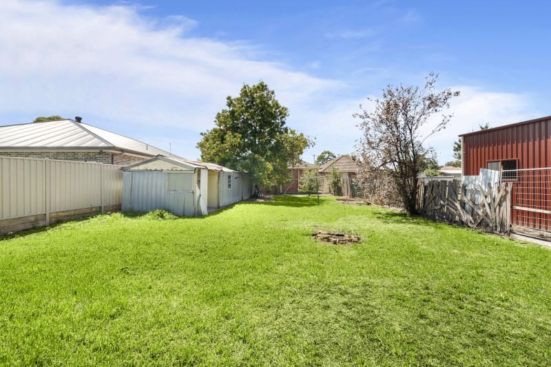 15 Gratwick Street, Lalor