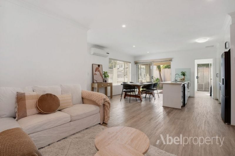 7/45 Sackville Terrace Scarborough WA, Scarborough - Image 1