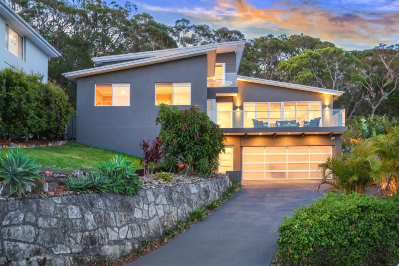 31 Bruce Avenue CARINGBAH SOUTH 2229