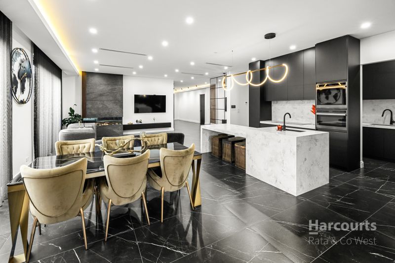 23 Shadow Street, Deanside