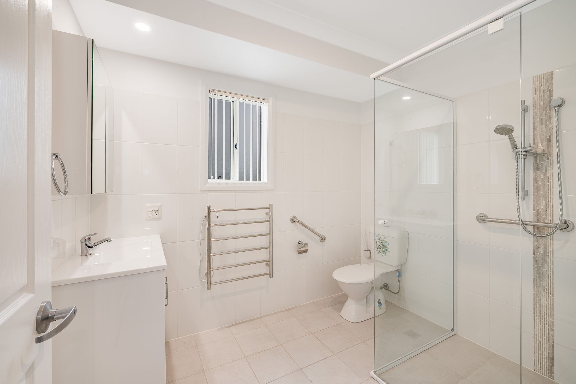 121/178 Lake Road Elermore Vale NSW, Elermore Vale - Thumbnail 7