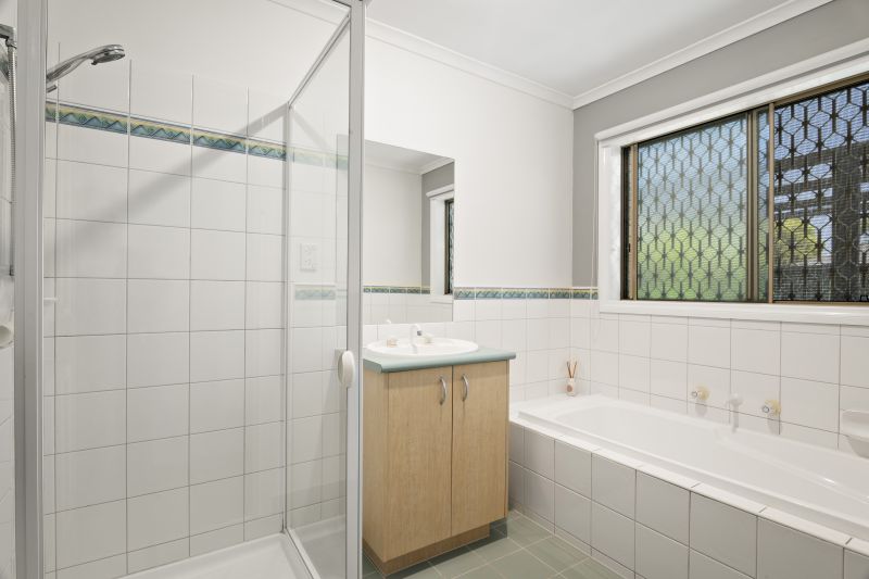 56 Sandover Drive, Roxburgh Park