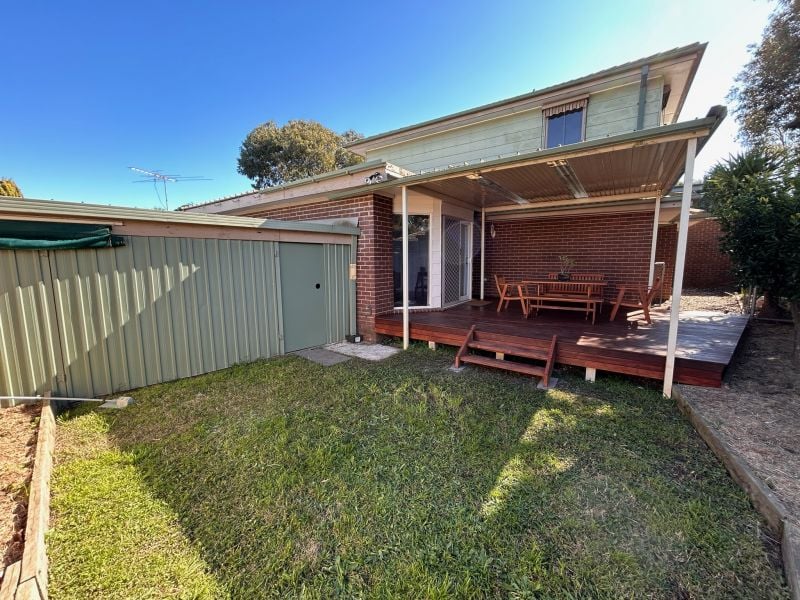 5 Chicquita Place, Mill Park