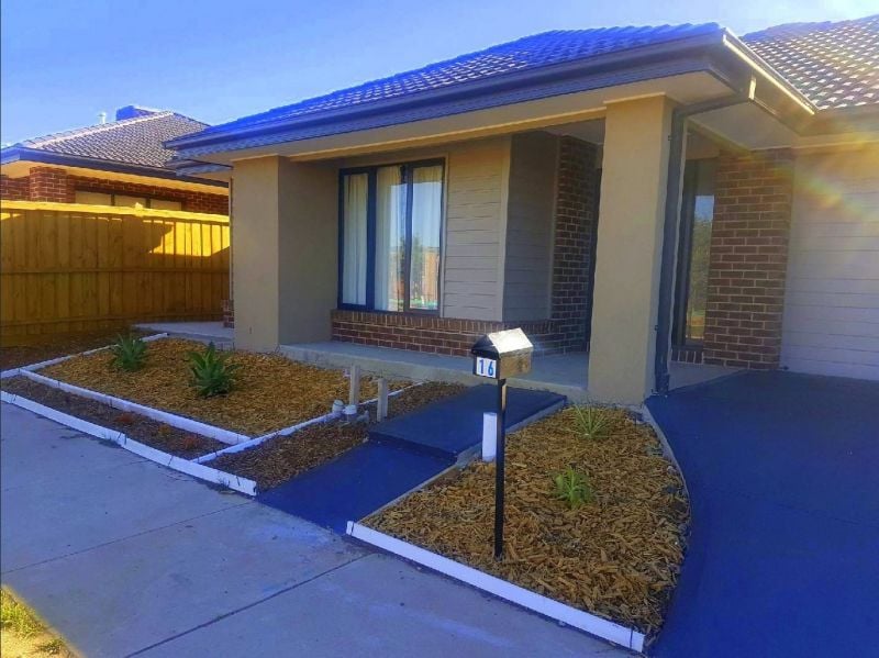 16 Jolimont Avenue, Mickleham