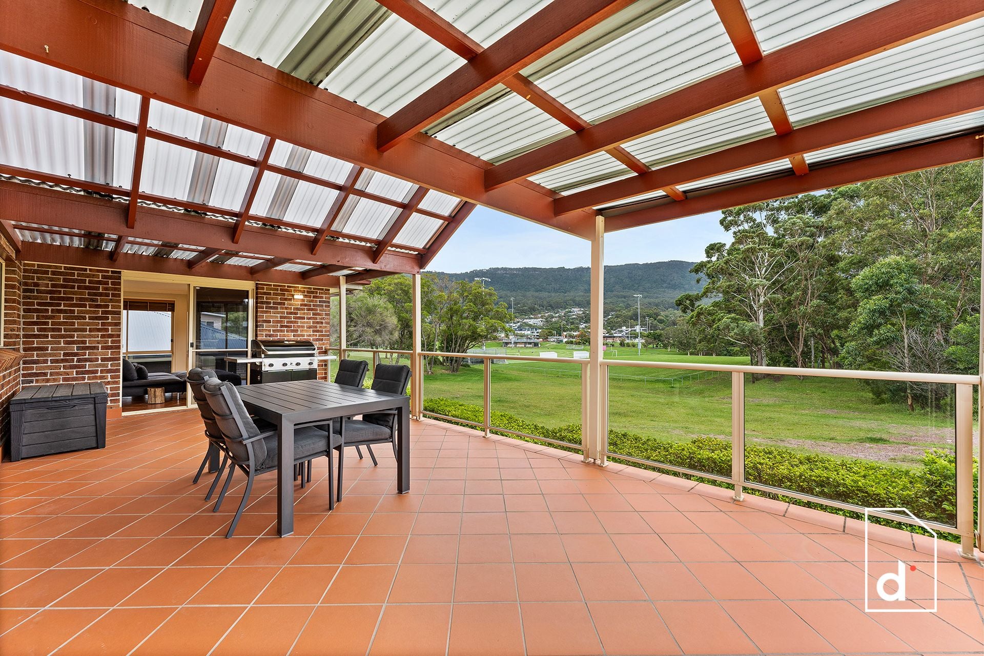 14 Seabreeze Place, Thirroul NSW