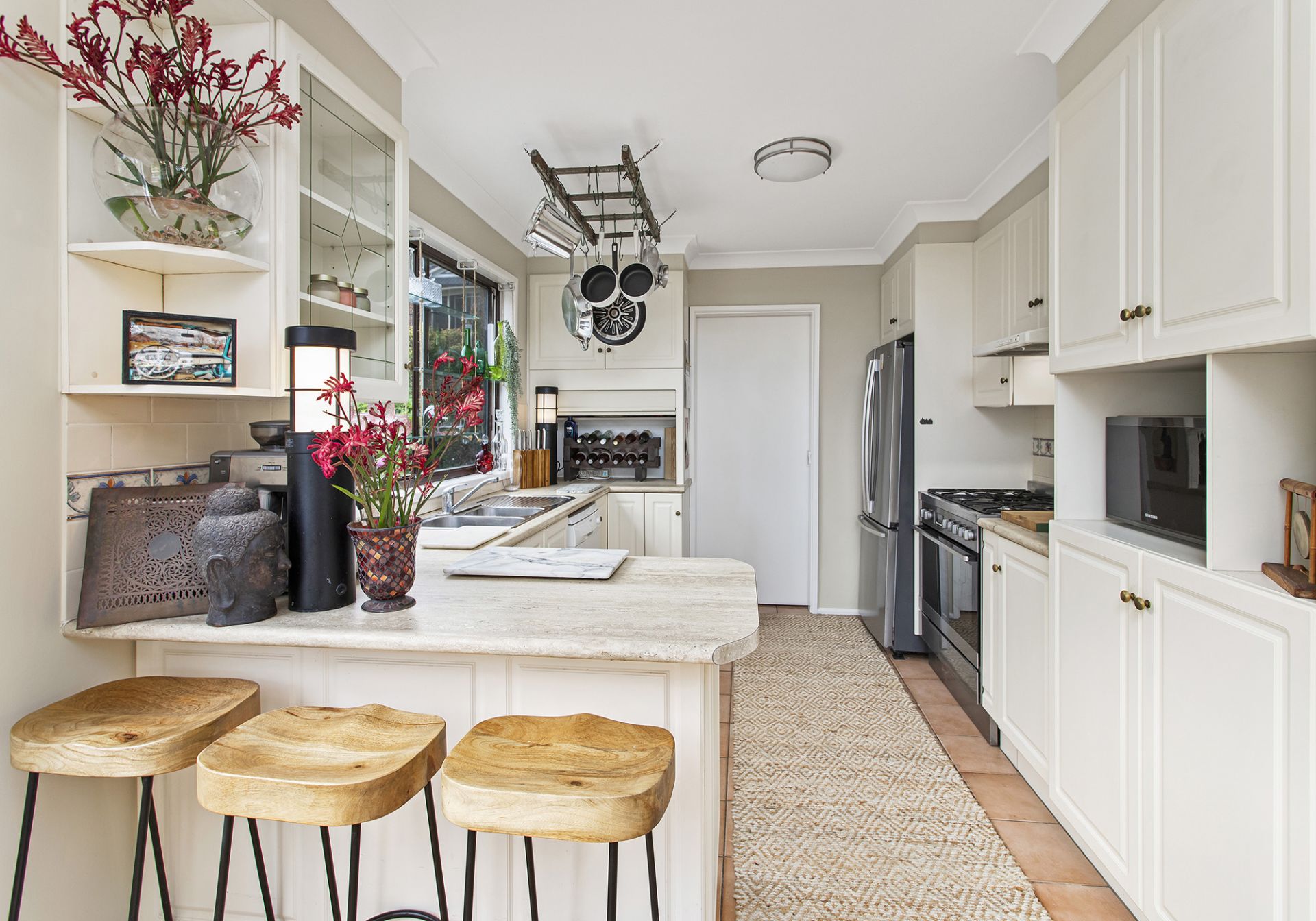 31 Treetop Glen, Thirroul NSW