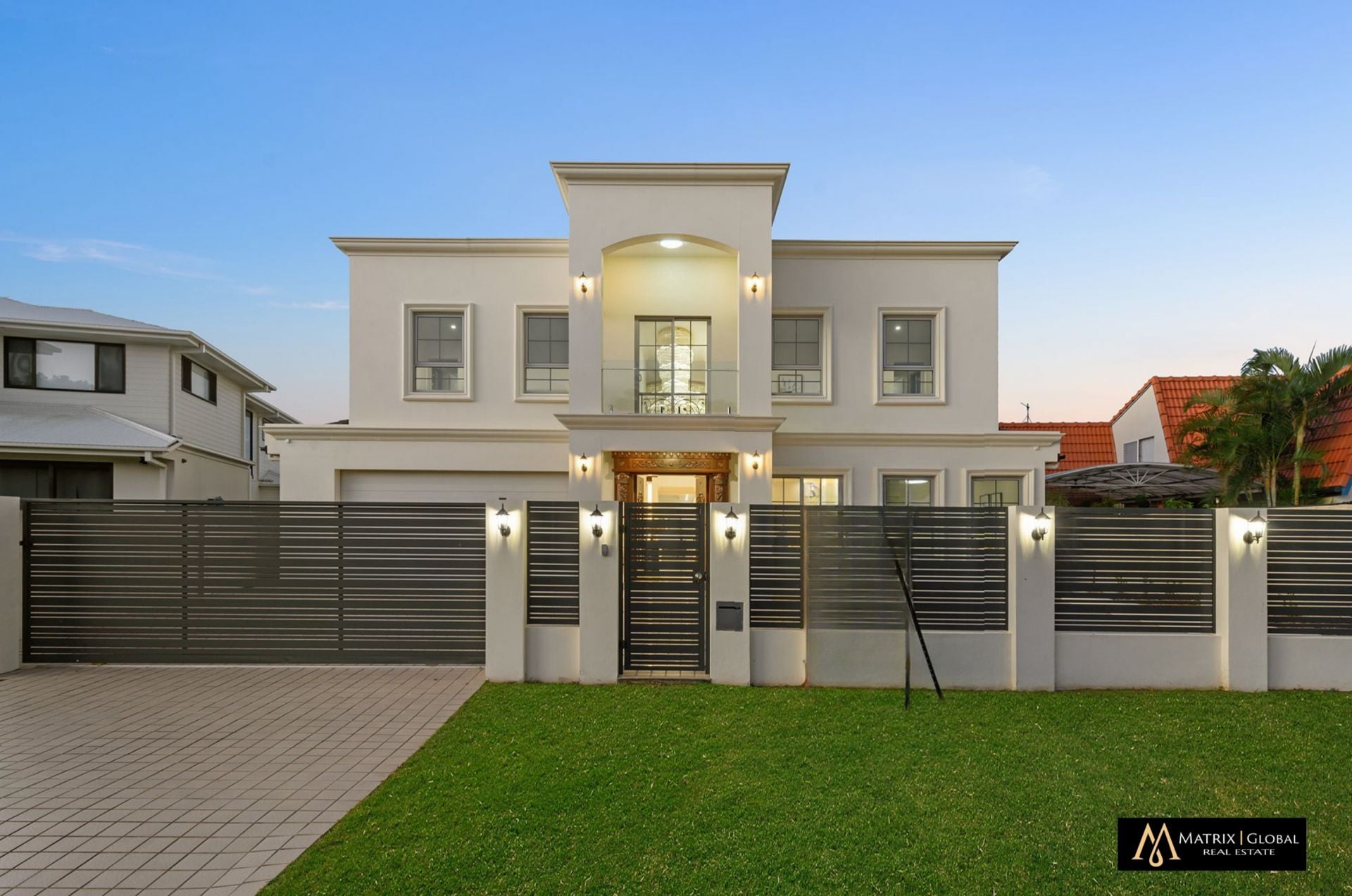 22 Erave Avenue, Runaway Bay - Thumbnail 4