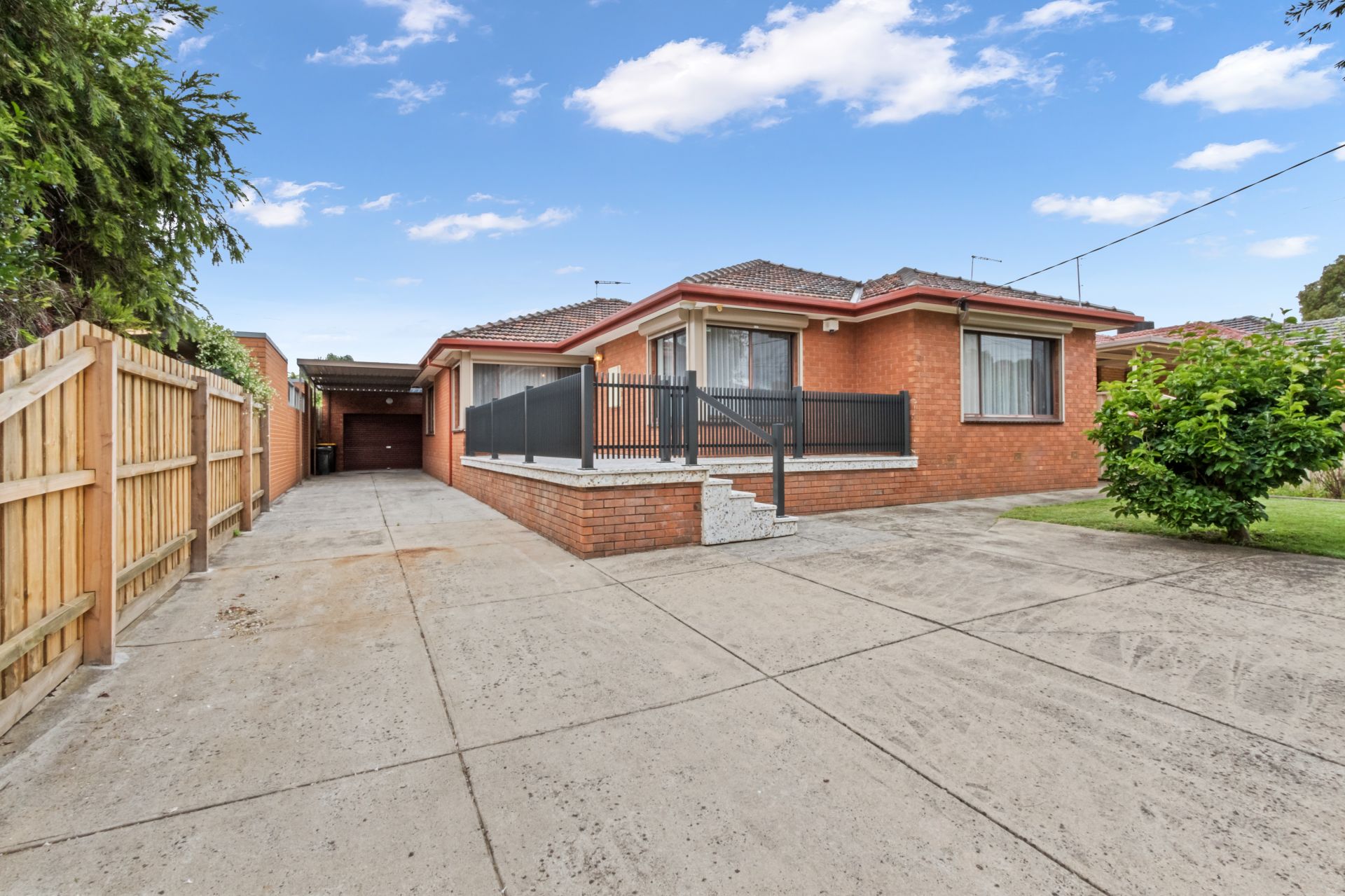 Welcome to Your Dream Home in Fawkner!