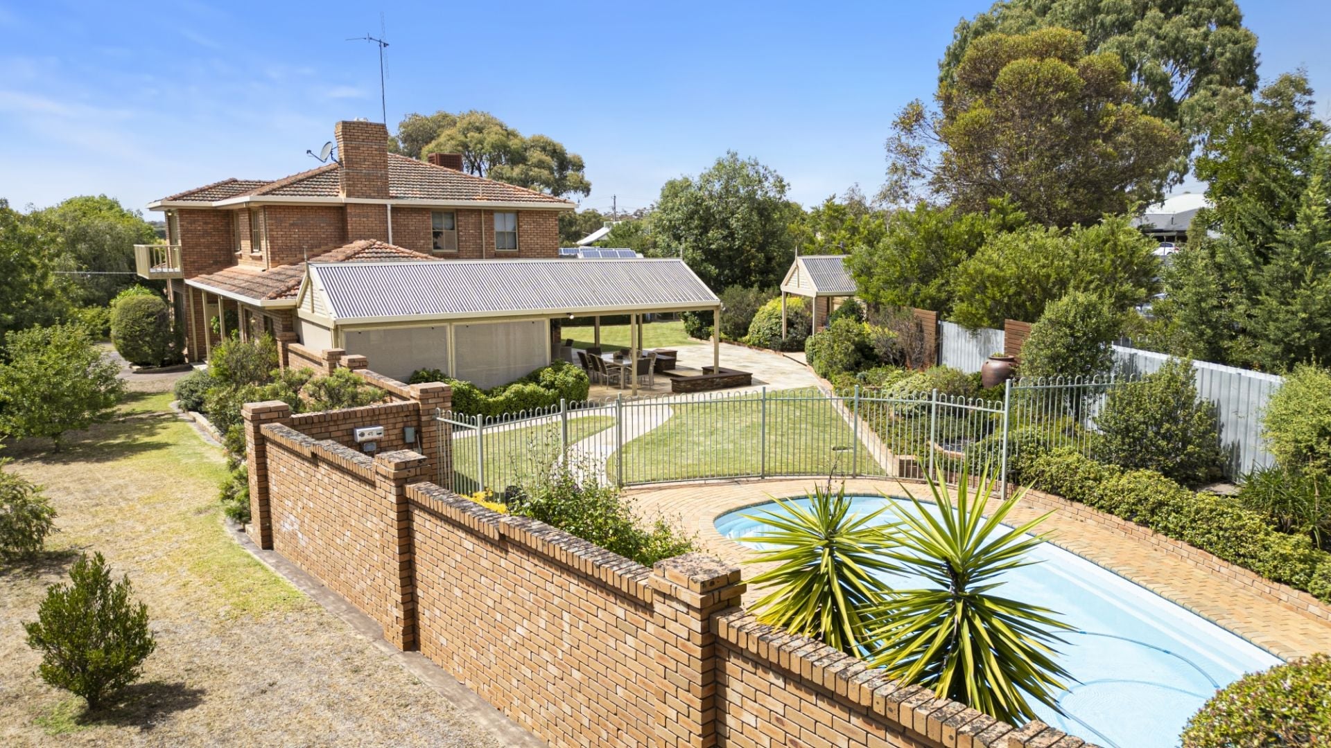 25-27 Elgin Road, Maryborough - Thumbnail 2