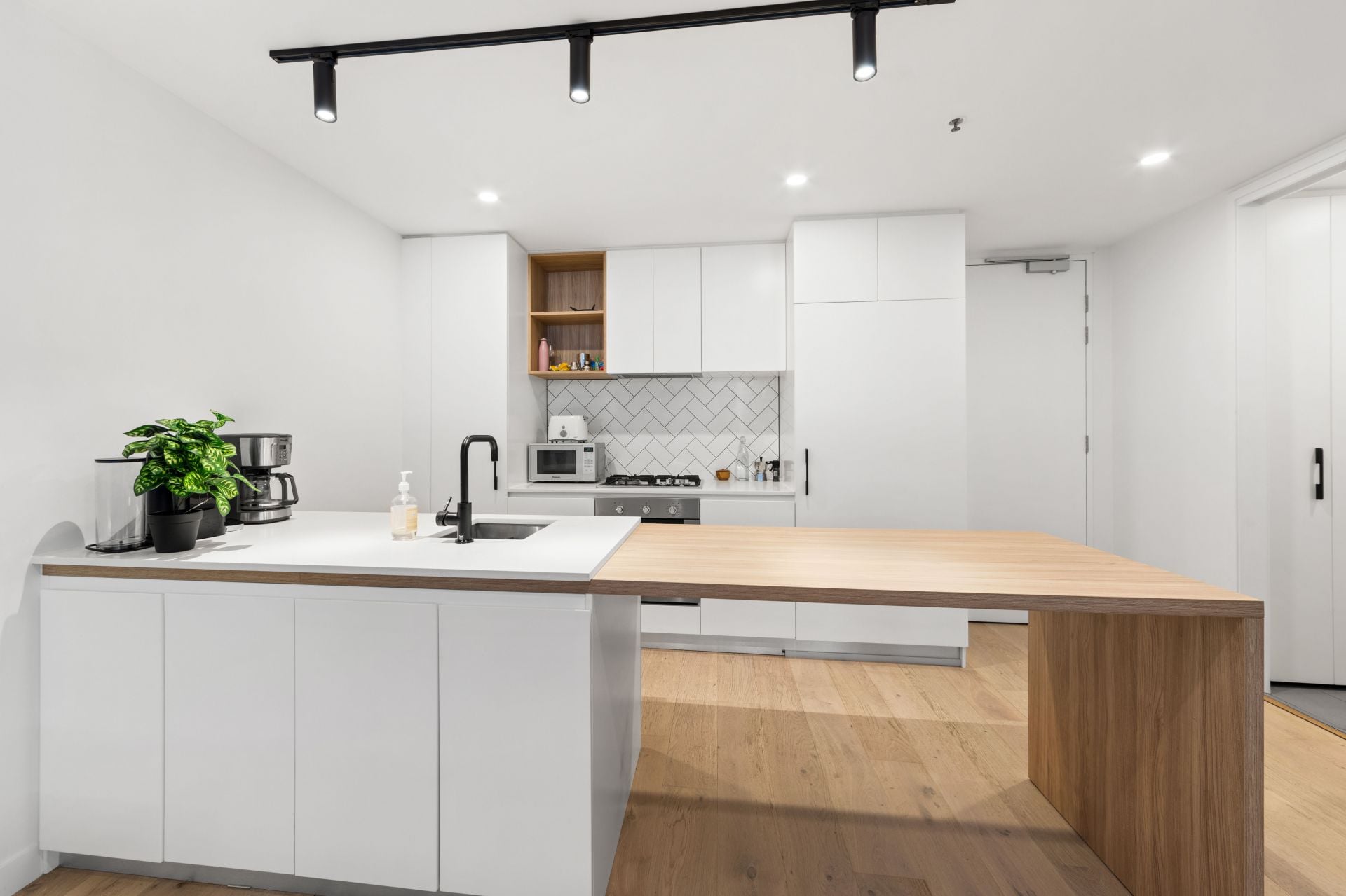 324/125 Francis Street, Yarraville - Thumbnail 4