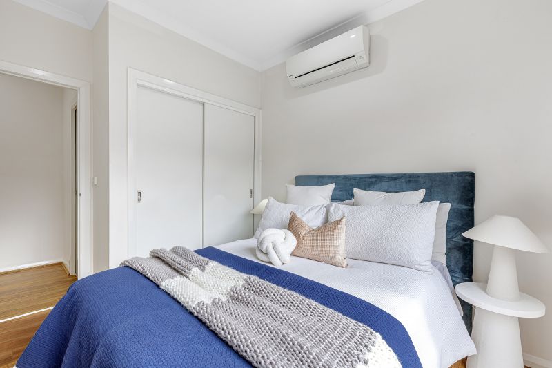15 Calveley Place, Epping