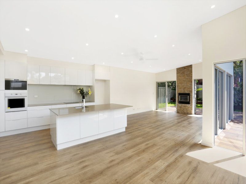 2a Balyata Avenue, CARINGBAH SOUTH, Caringbah South - Thumbnail 4