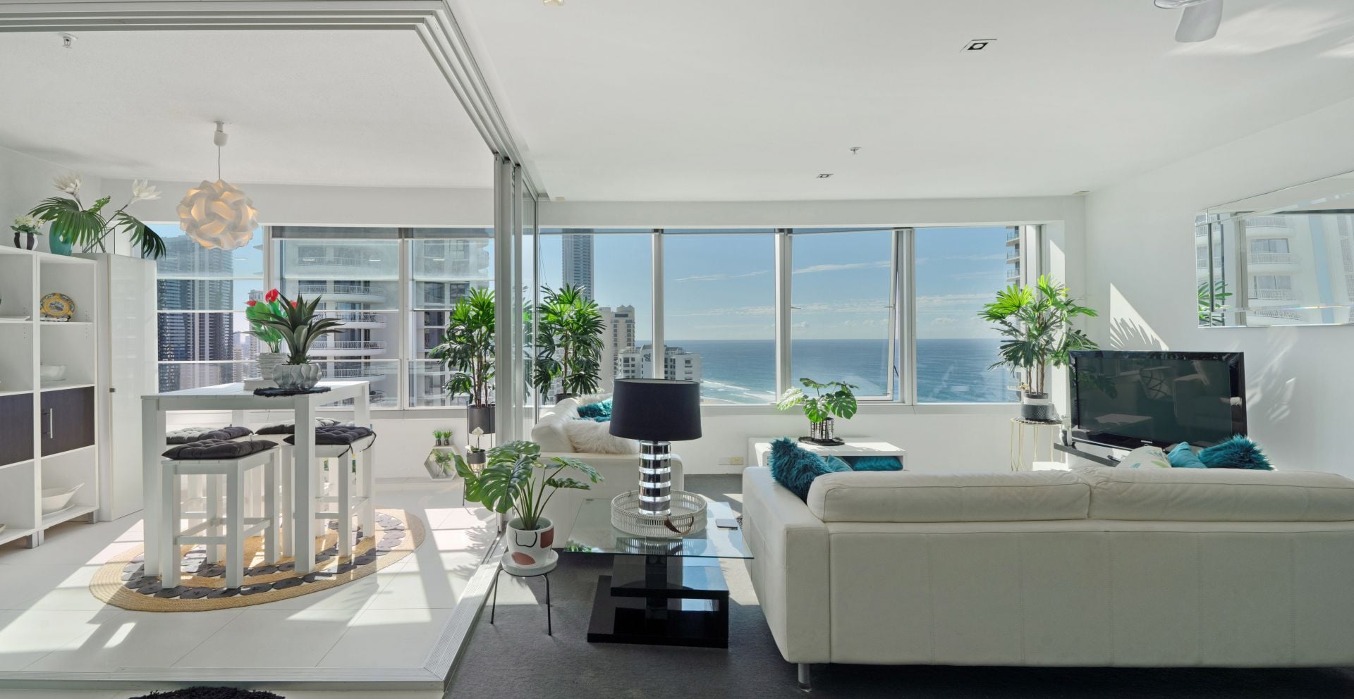 2401/9 Hamilton Avenue, Surfers Paradise - Thumbnail 7