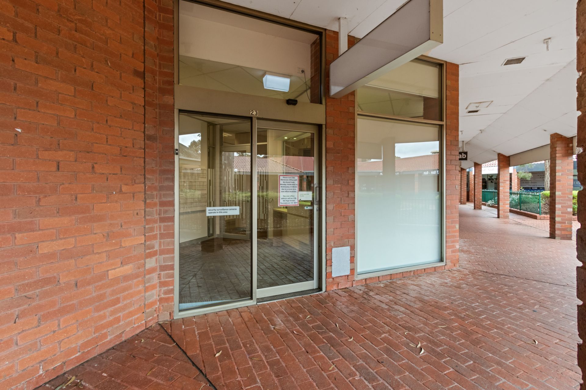 FULLY FITTED HIGH PROFILE OFFICE