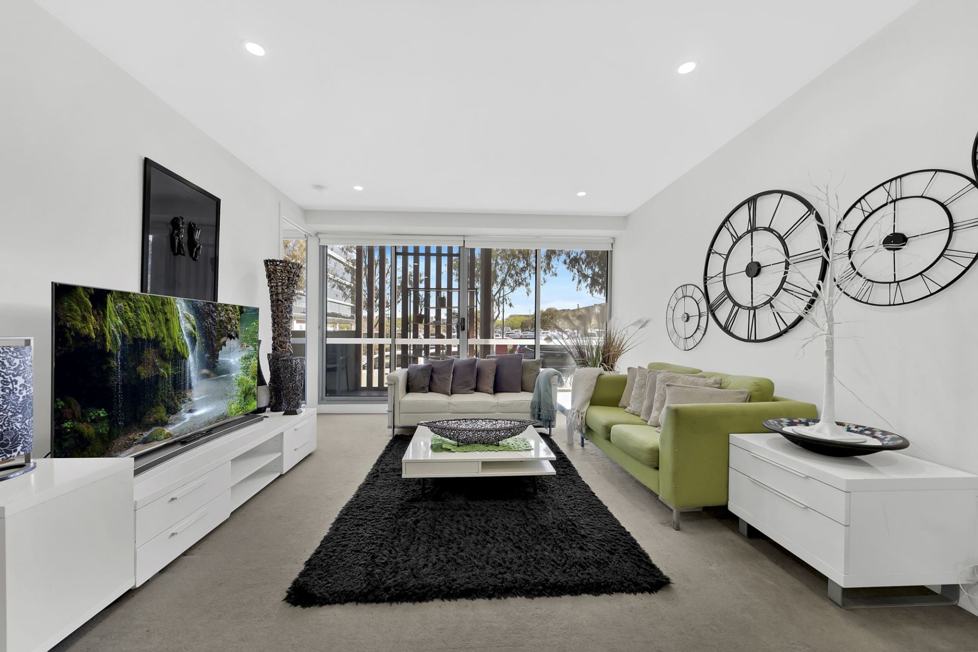 Fully Furnished 2-Bedroom Apartment for Rent – Bundoora Uni Hill
