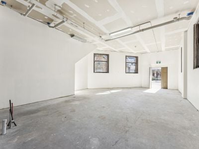 112/2 Mitchell Road, Alexandria