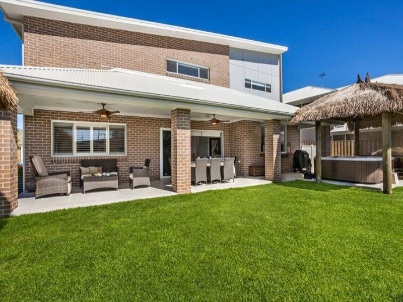 35 Whitehaven Street, GREENHILLS BEACH, Greenhills Beach - Thumbnail 5