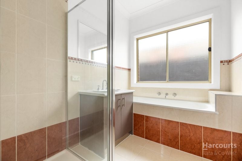 10 Lyons Avenue, Burnside Heights