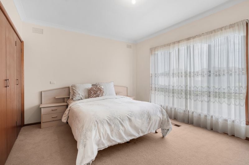 5 Tahara Court, Thomastown