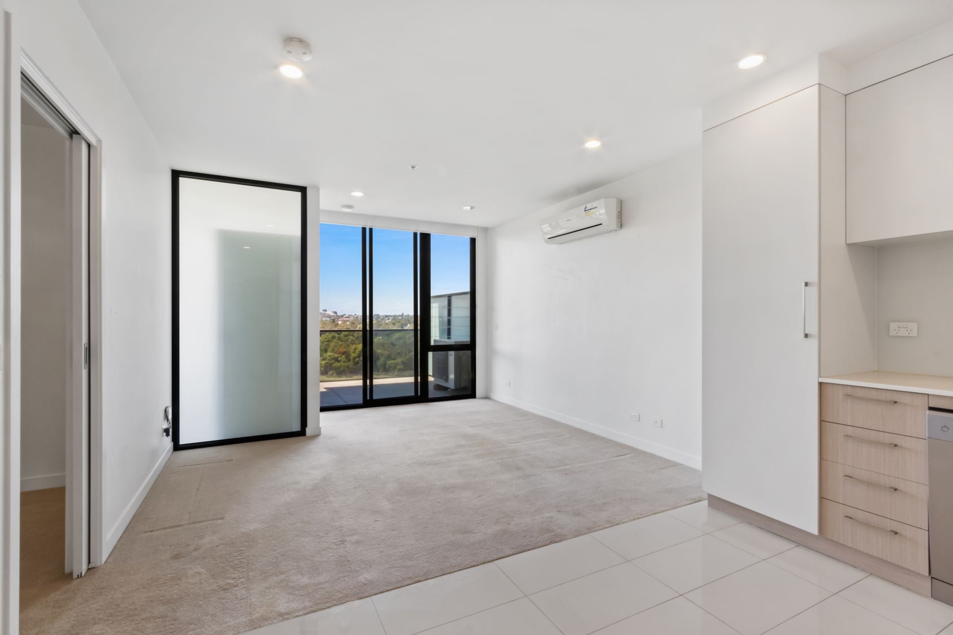 Apartment living, stone's throw from Highpoint!