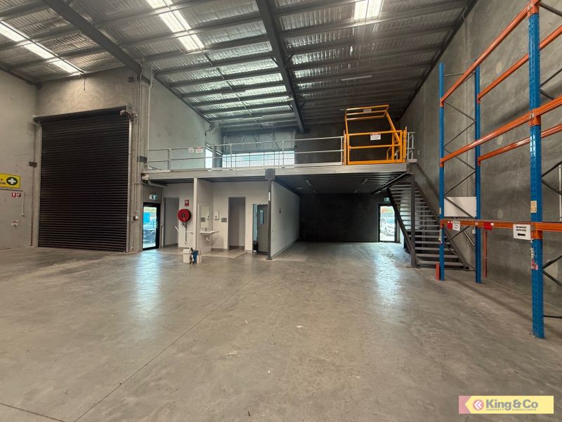 641sqm warehouse for lease!