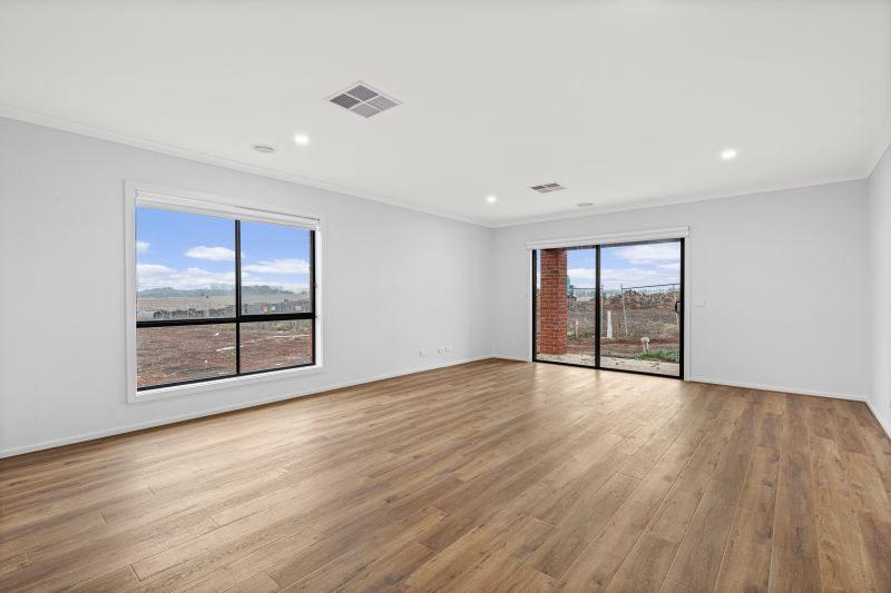 129 Riverbed Drive, Wollert