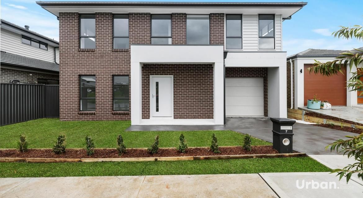 Austral 7 Magellanic Street