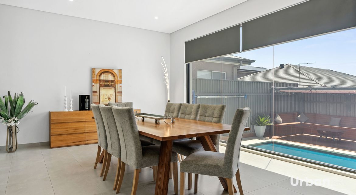 Denham Court 52 Maidenhair Avenue