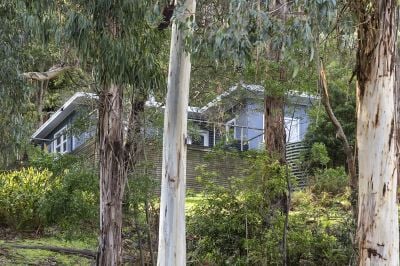 2 Karingal Drive, Wye River, VIC