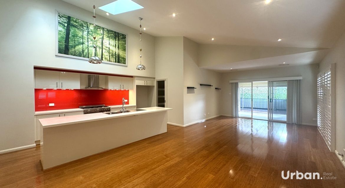 Denham Court 52 Plumegrass Avenue