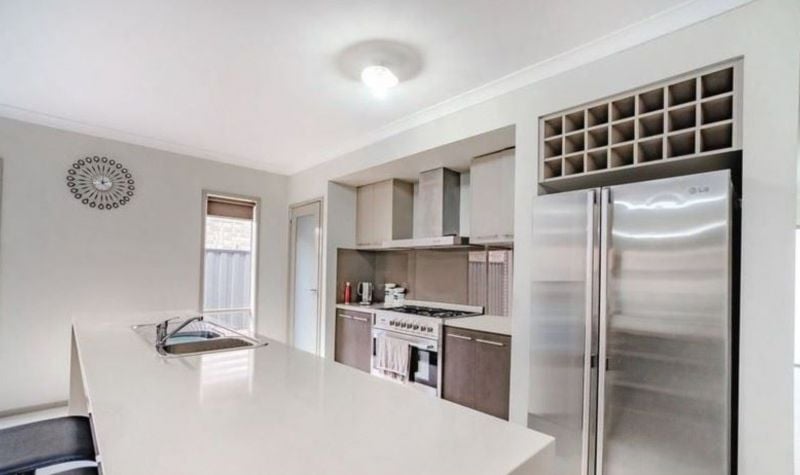 9 Falls Avenue, Craigieburn