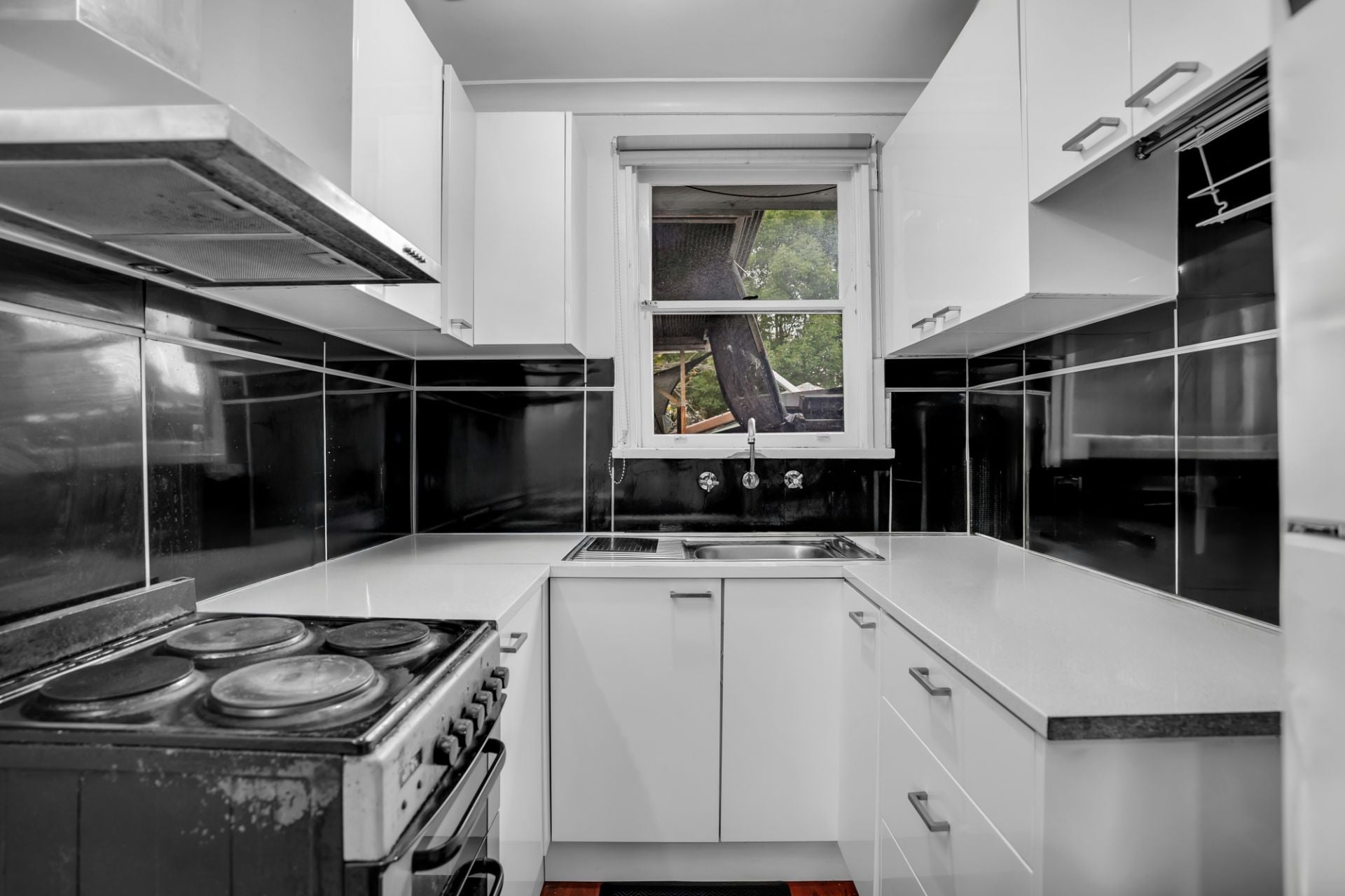 5 Dan Street, Campbelltown, Campbelltown - Thumbnail 6