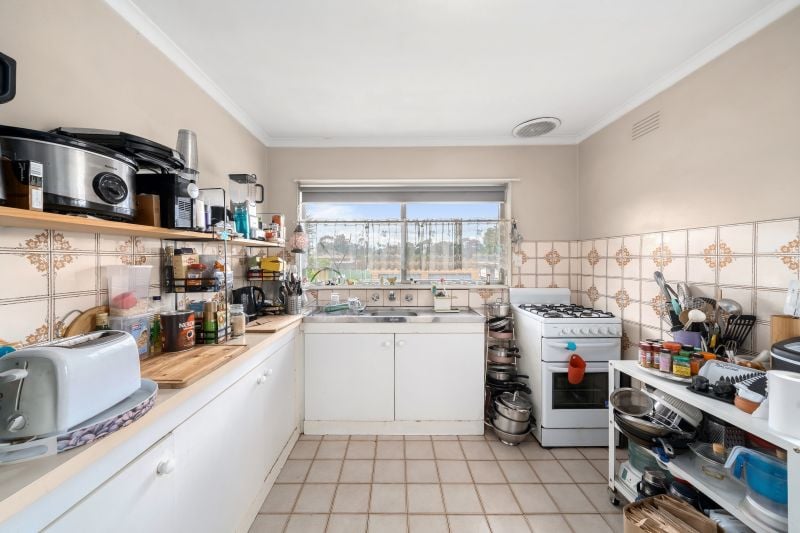 32 Church Street, Epping