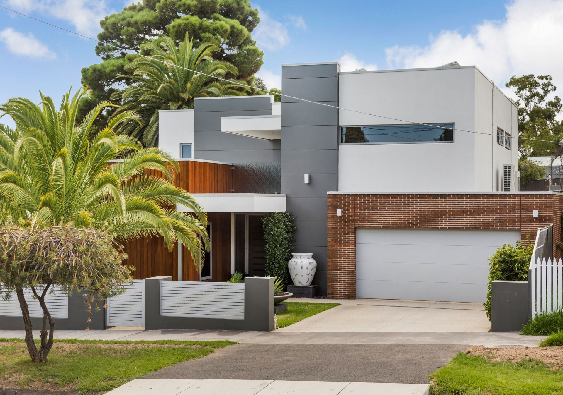 212 Wattle Street, Bendigo, Bendigo, Bendigo - Thumbnail 2