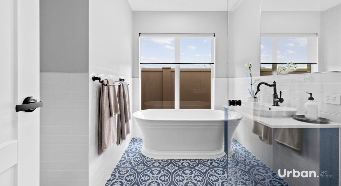 North Rothbury 3 Peachy Avenue