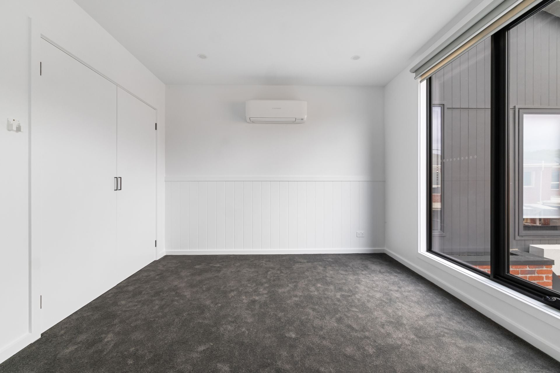 Contemporary Style, Effortless Living & Prime Reservoir Location