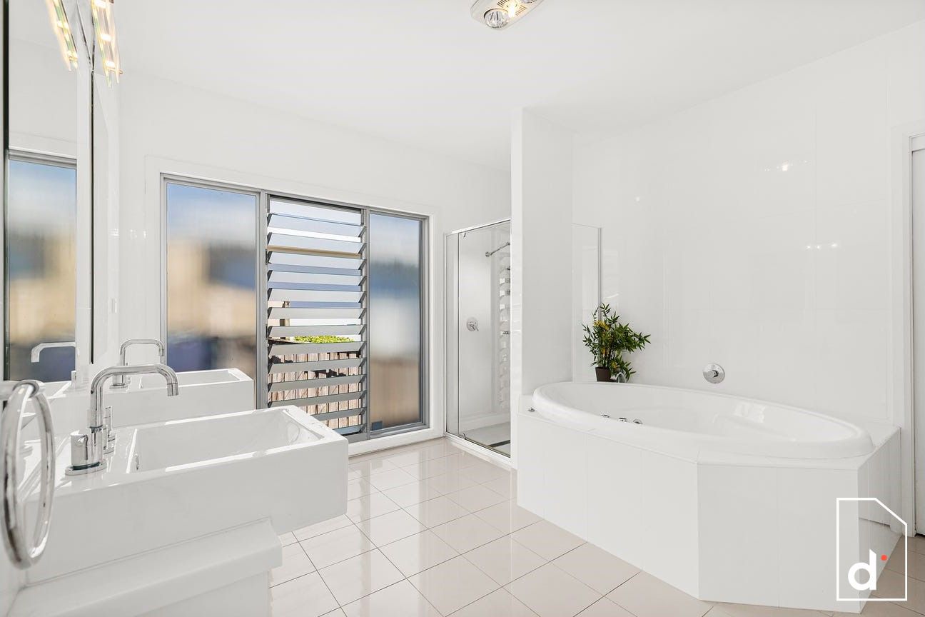 15 Sandon Drive, Bulli NSW