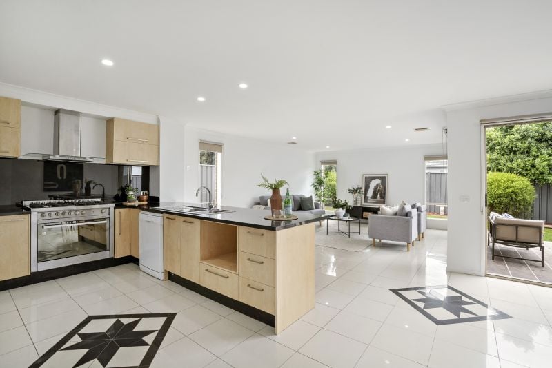24 Beale Street, Mernda