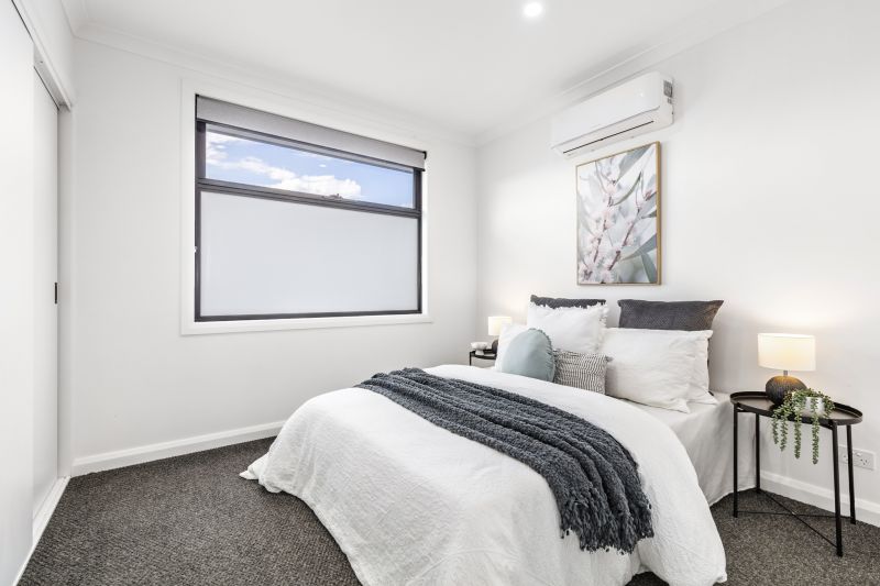 2/15 Travers Street, Thomastown