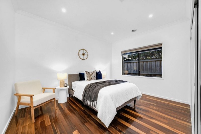 19 Stonebridge Rise, Epping