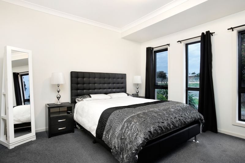 14 Creeds Farm Lane, Epping