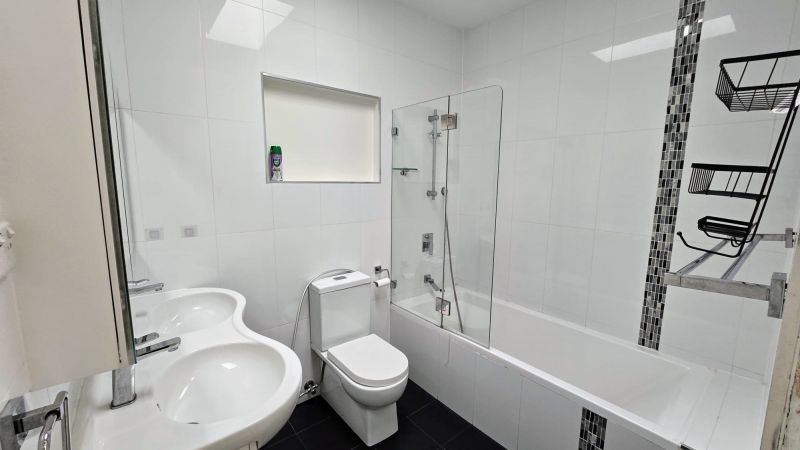 4 Adler Parade, Greystanes