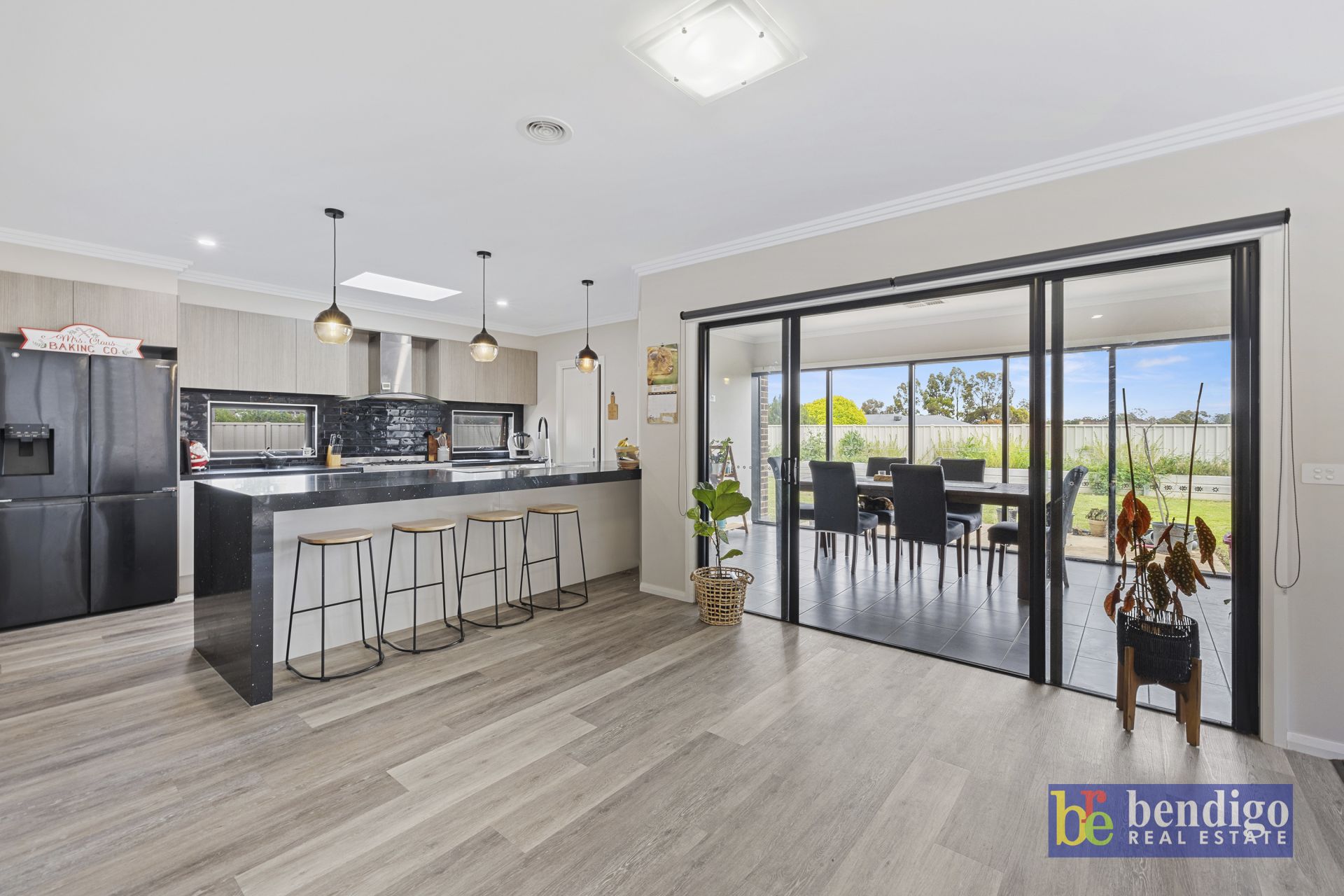 34 Garden Drive Epsom VIC, Epsom - Thumbnail 5