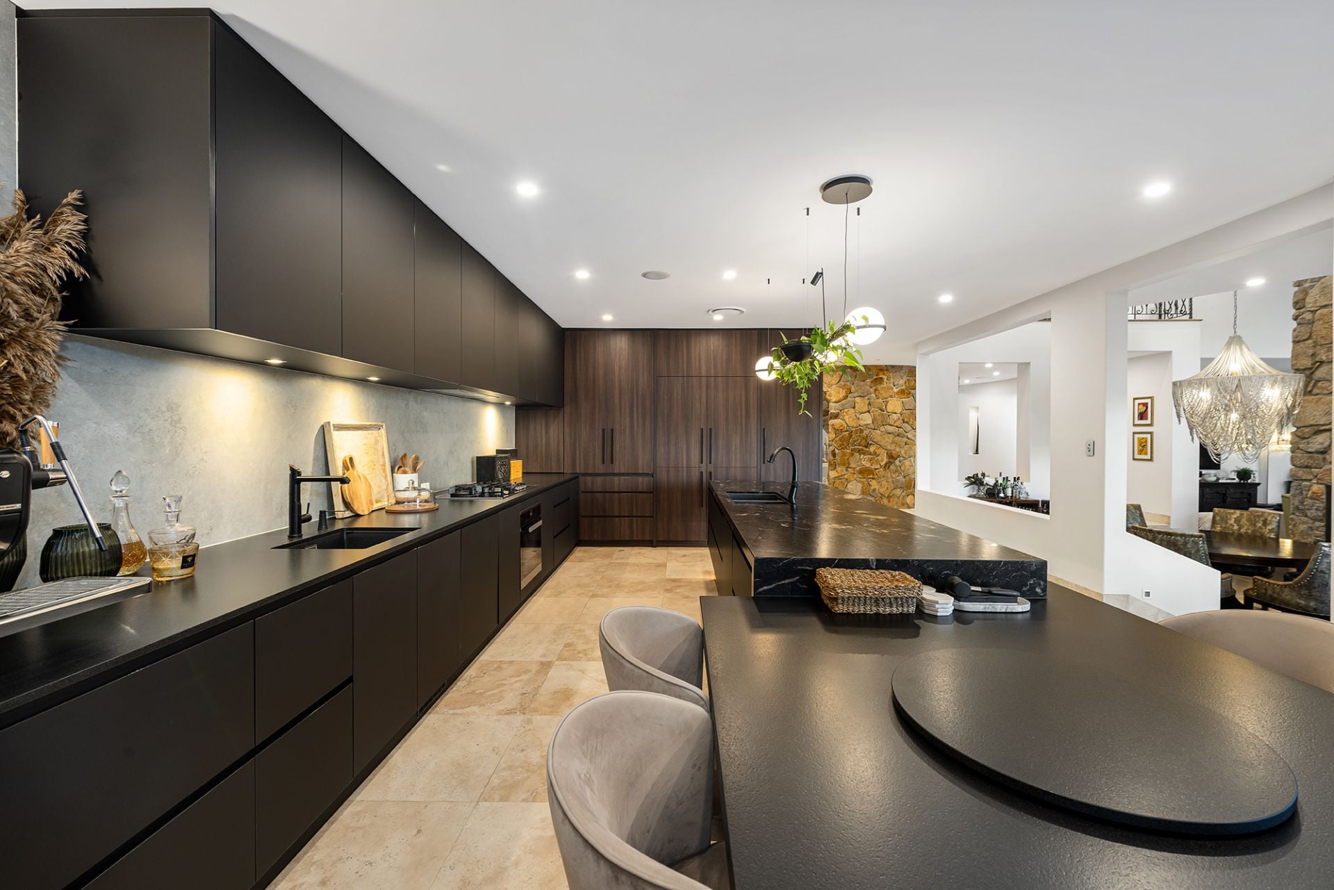 52 Royal Albert Crescent, Sovereign Islands - Thumbnail 8