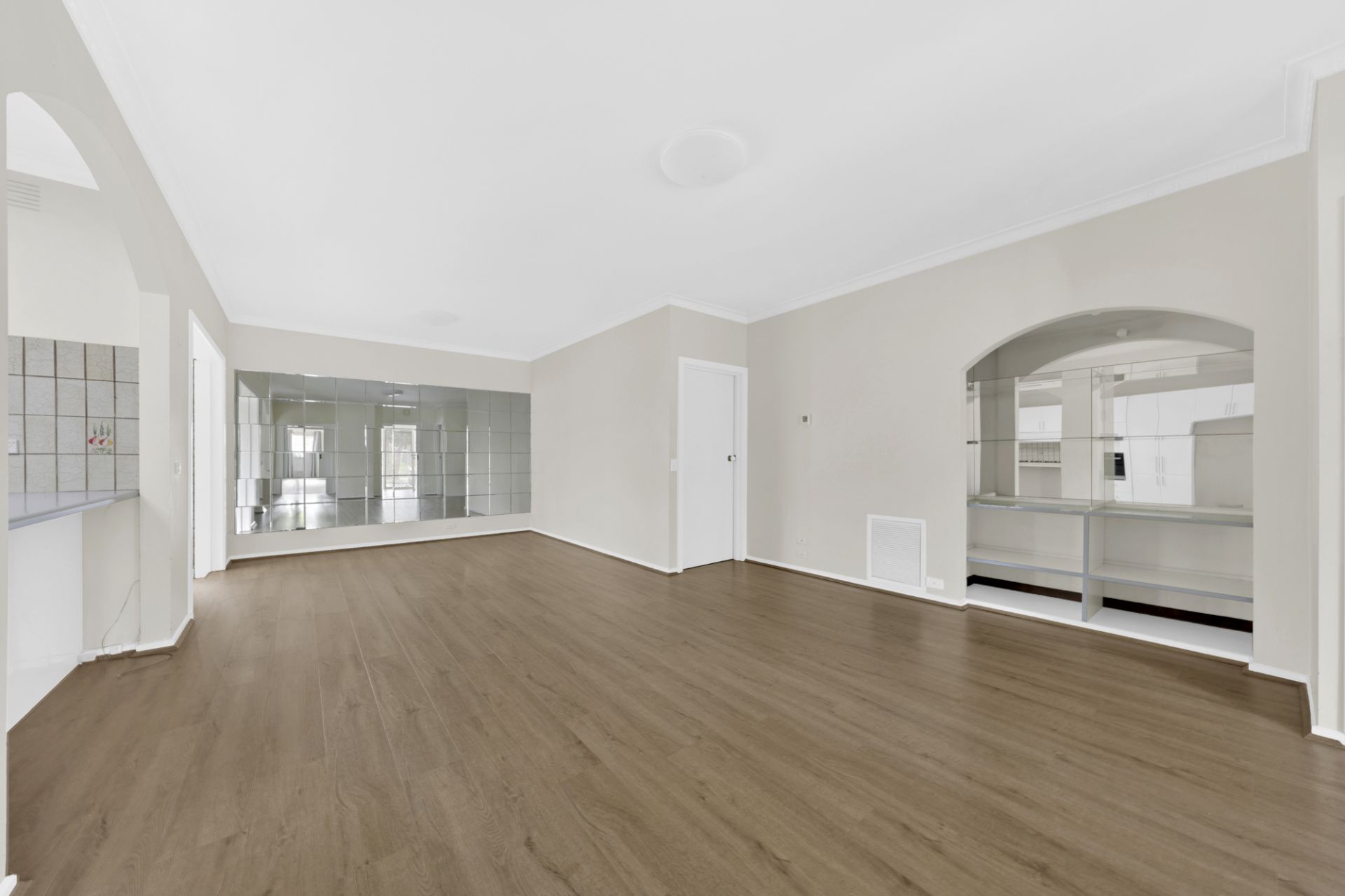 Modern Family Home in Prime Bundoora Location