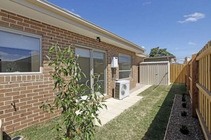 9 Myrtle Street, Thomastown